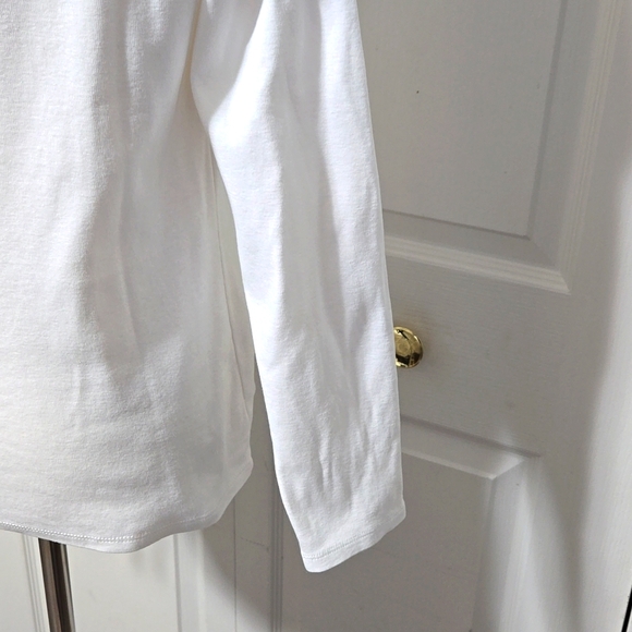 Tommy Hilfiger Women's White longsleeve. Size L. EUC - Picture 5 of 8